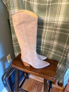 Seychelles Begging you Light Gray Suede Over-the-Knee boots